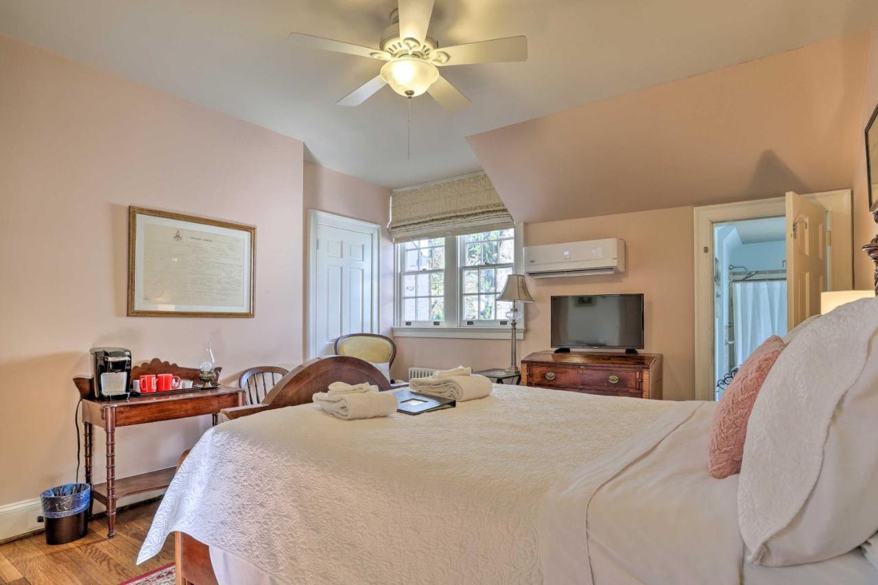 Historic Warrenton Home With Patio And Hot Tub! エクステリア 写真